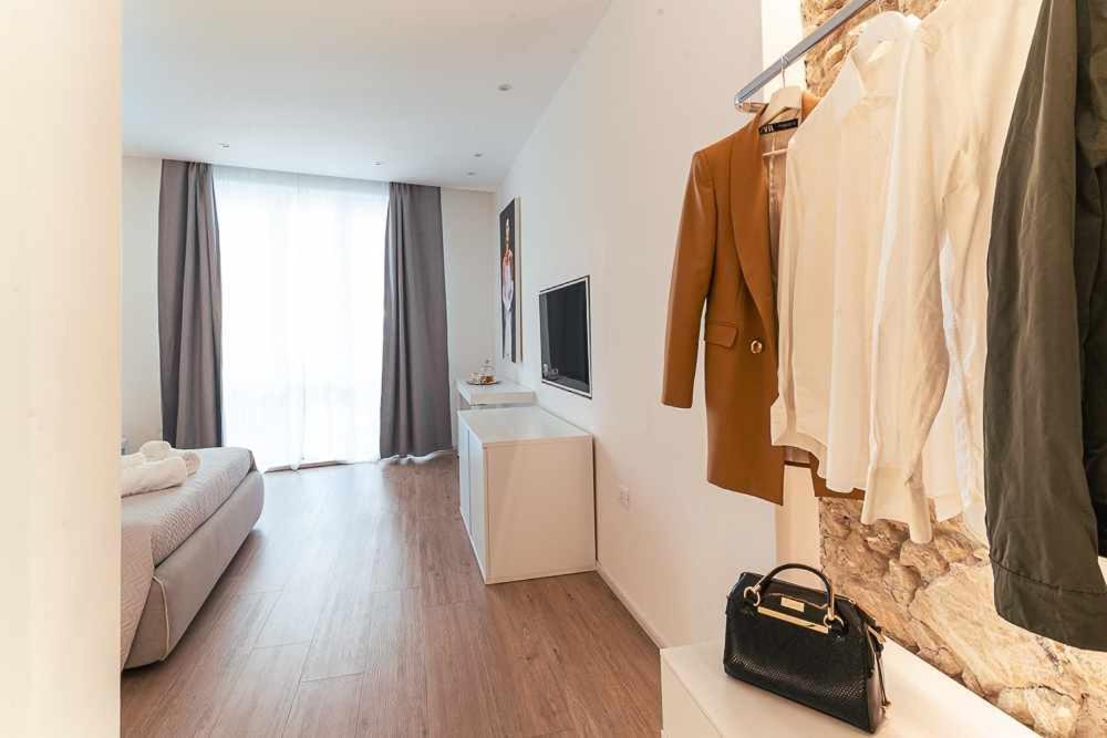 Ceo Luxury Suite Di 卡利亚里 外观 照片
