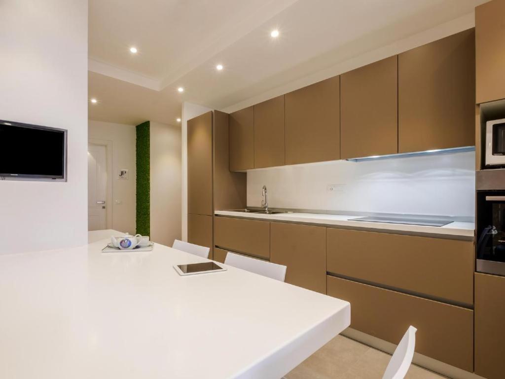 Ceo Luxury Suite Di 卡利亚里 外观 照片